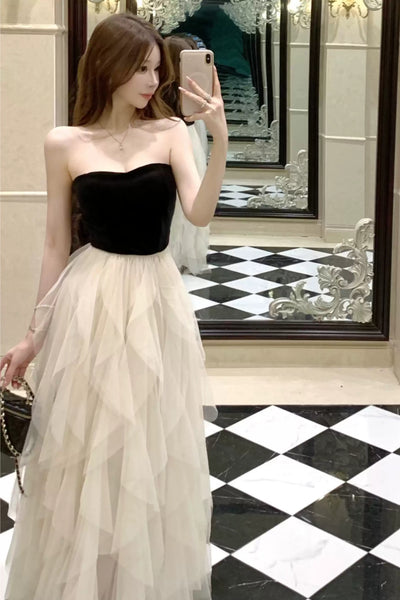 A Line Strapless Champagne Tulle Long Prom Dresses, Black Formal Graduation Evening Dresses WT1842