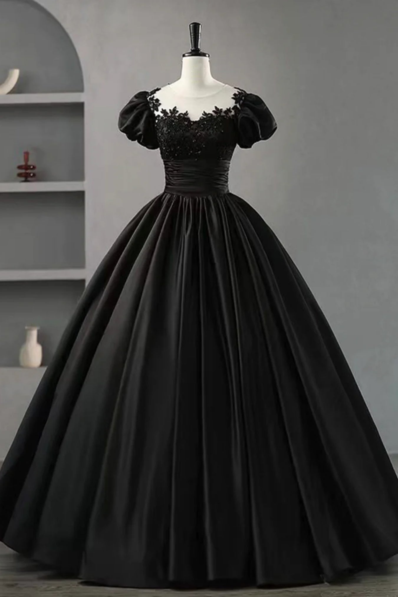 Black Short Sleeves Round Neck Lace Top Long Prom Dresses, Black Lace Formal Evening Dresses WT1362