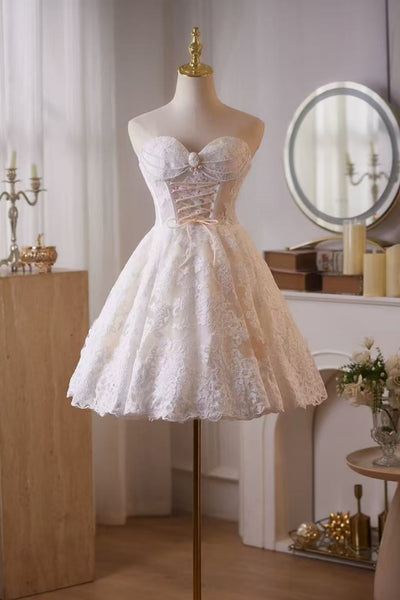 White Lace Strapless Sweetheart Neck Short Prom Dresses, White Lace Homecoming Dresses, White Formal Evening Dresses WT1818