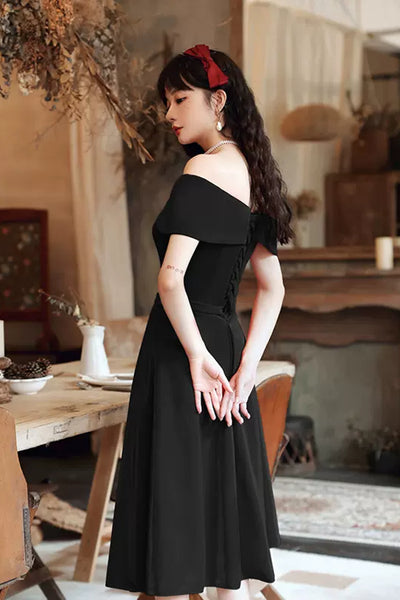 Off Shoulder Short Black Prom Dresses, Off the Shoulder Black Homecoming Dresses, Black Formal Graduation Evening Dresses WT1006