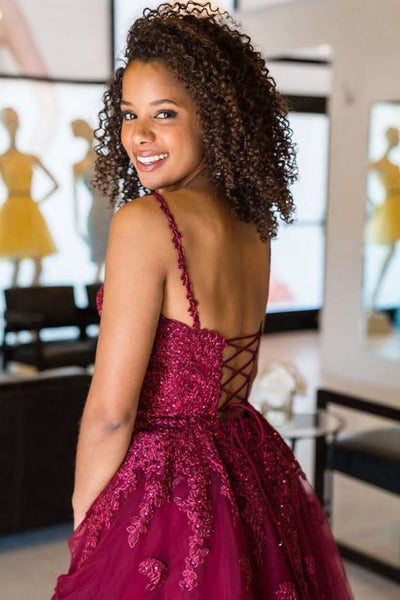 V Neck Open Back Maroon Lace Short Prom Dresses, Maroon Lace Homecoming Dresses, Short Maroon Formal Evening Dresses